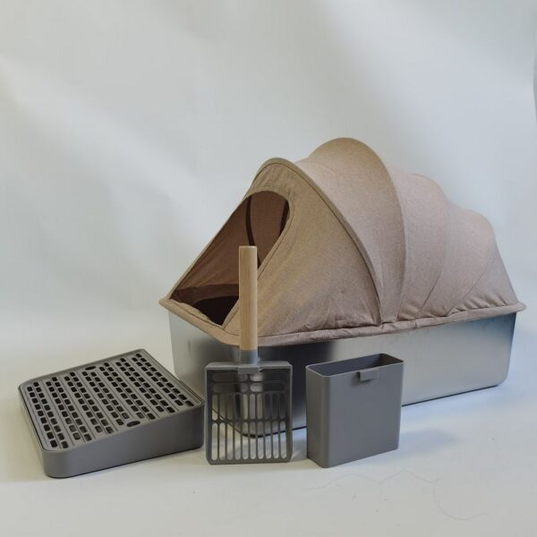 cat litter box